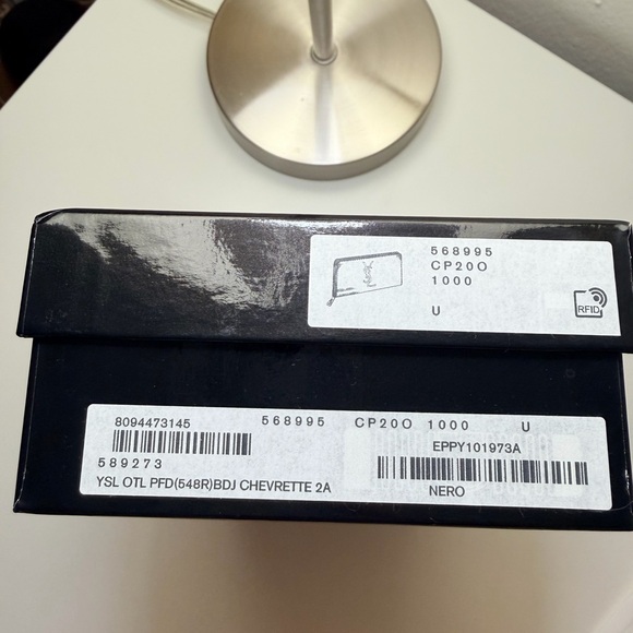 Yves Saint Laurent YSL Black long zipper wallet - Picture 3 of 9